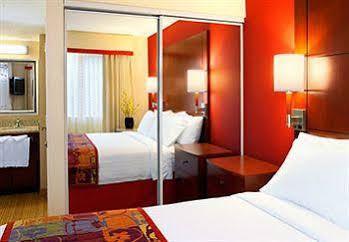 Hotel Sonesta Es Atlanta Windward 3*