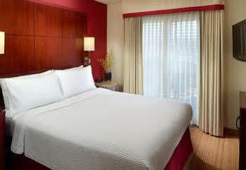 Hotel Sonesta Es Atlanta Windward 3*